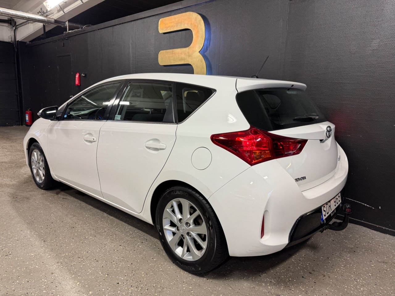 Toyota Auris 2013, bild 3/10