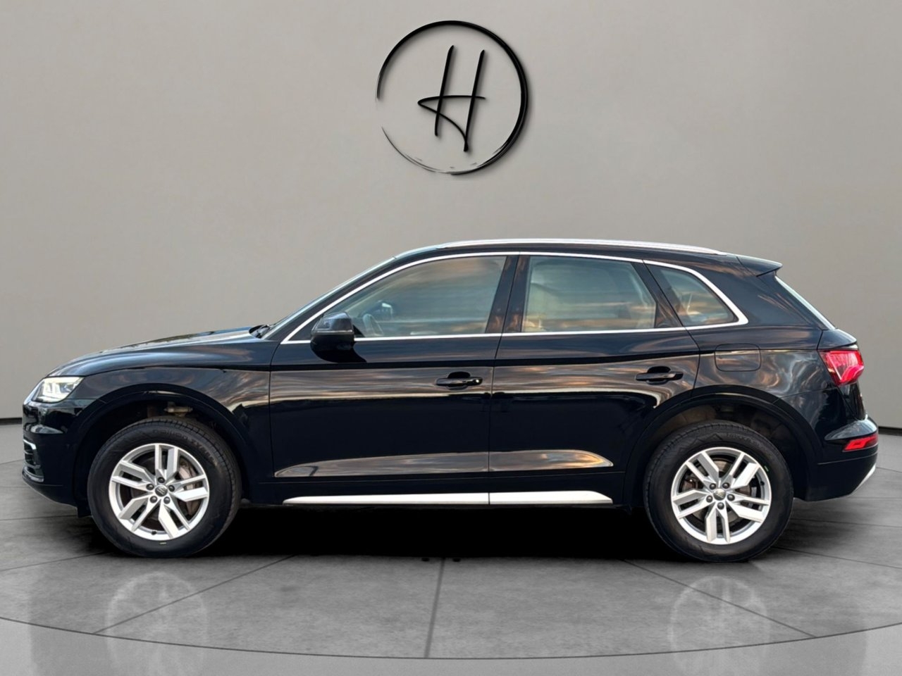 Audi Q5 2020, kuva 7/10