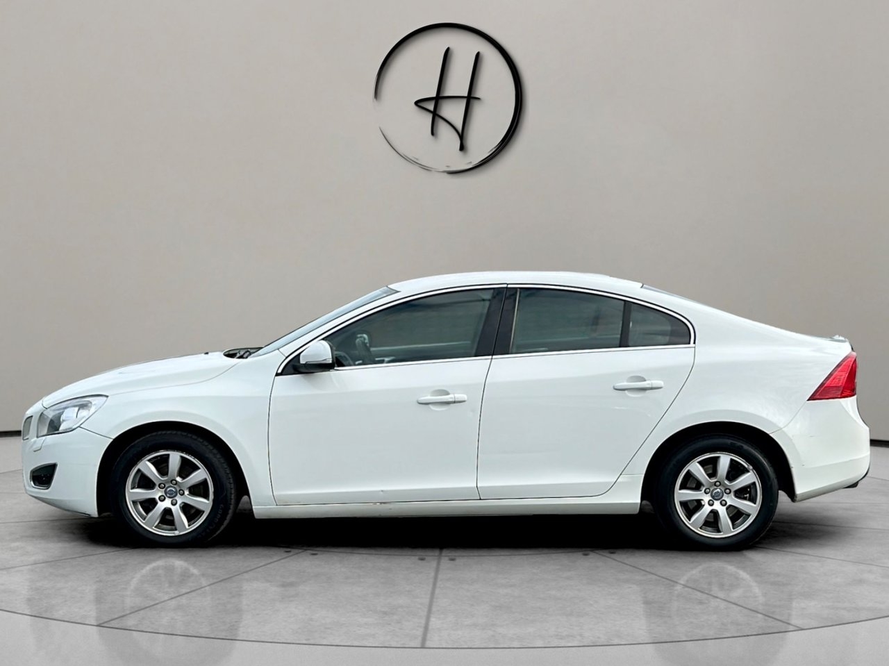 Volvo S60 D3 163hk 6-Vxl Momentum 2011, bild 5/10