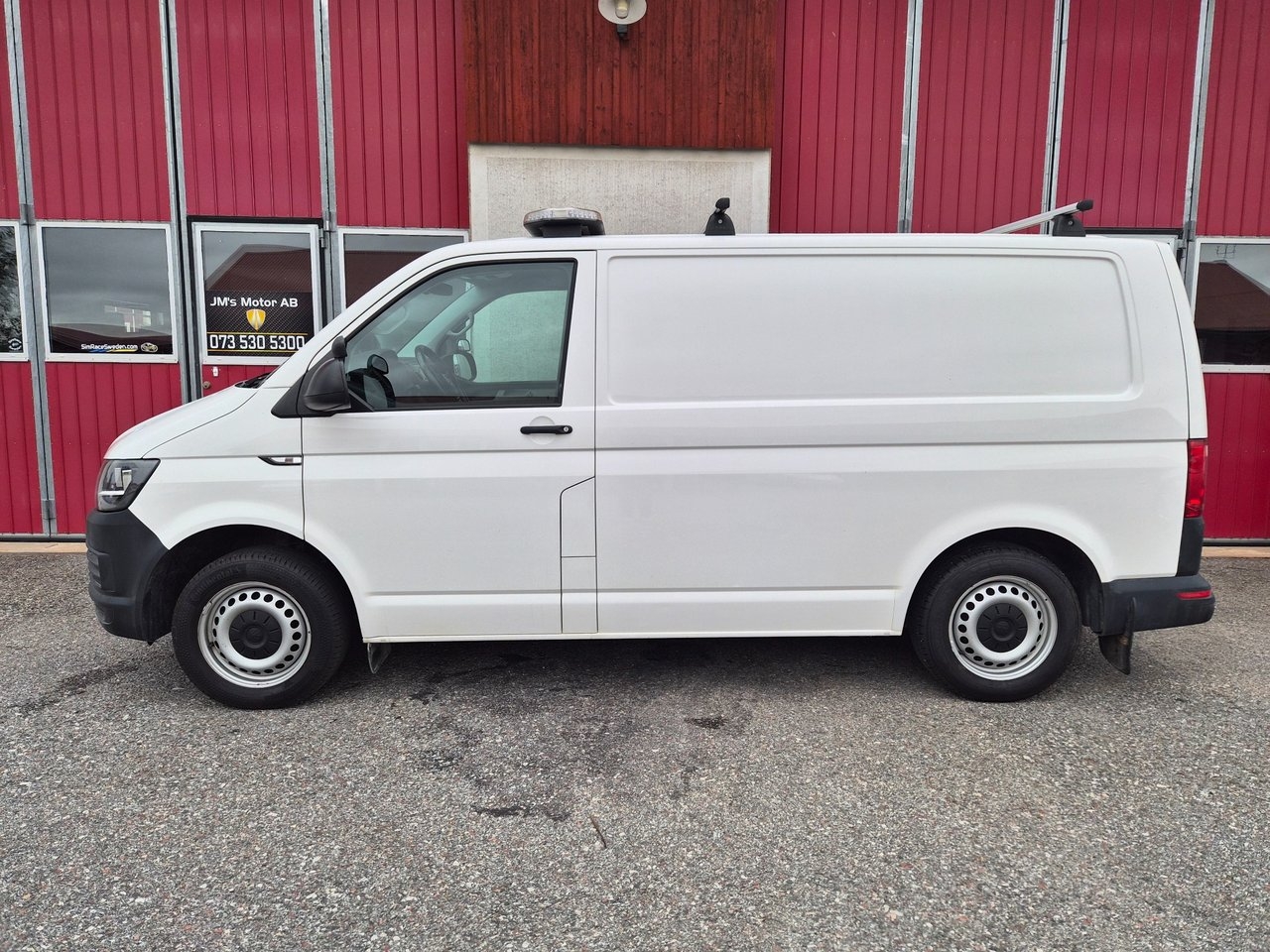 Volkswagen Transporter 2019, bild 2/13