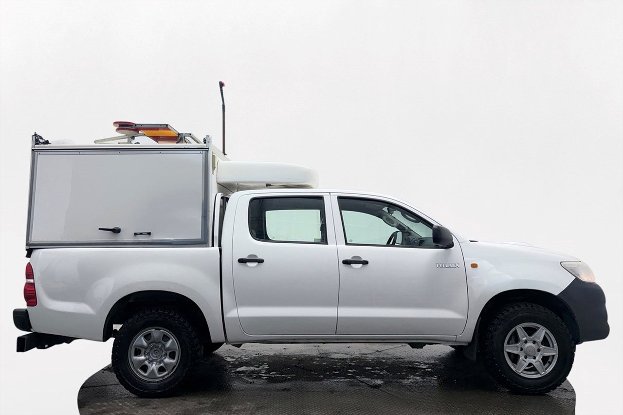 Toyota HiLux 2014, photo 4/23
