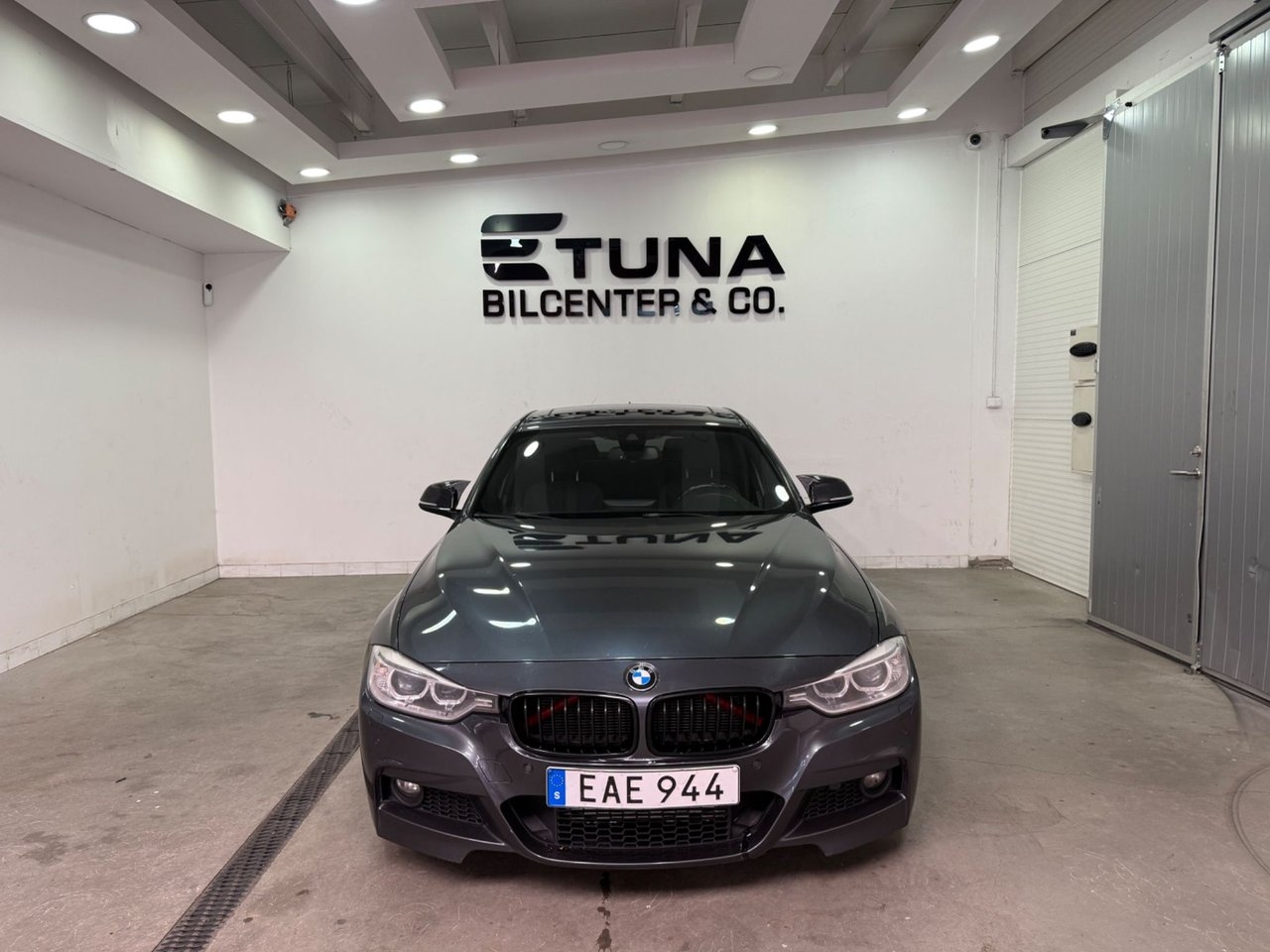 BMW 320 2013, bild 2/10