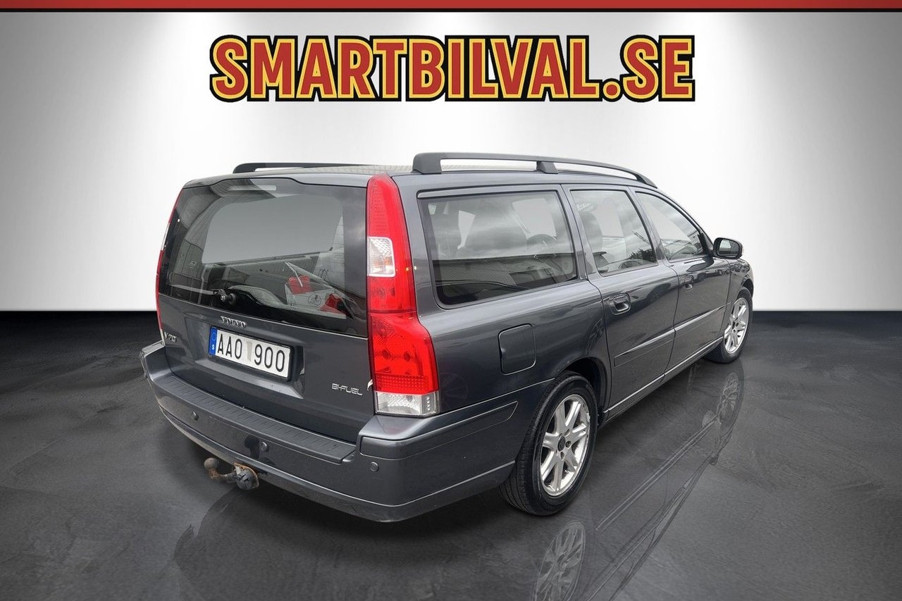 Volvo V70 2.4 CNG Momentum 2007, kuva 4/10