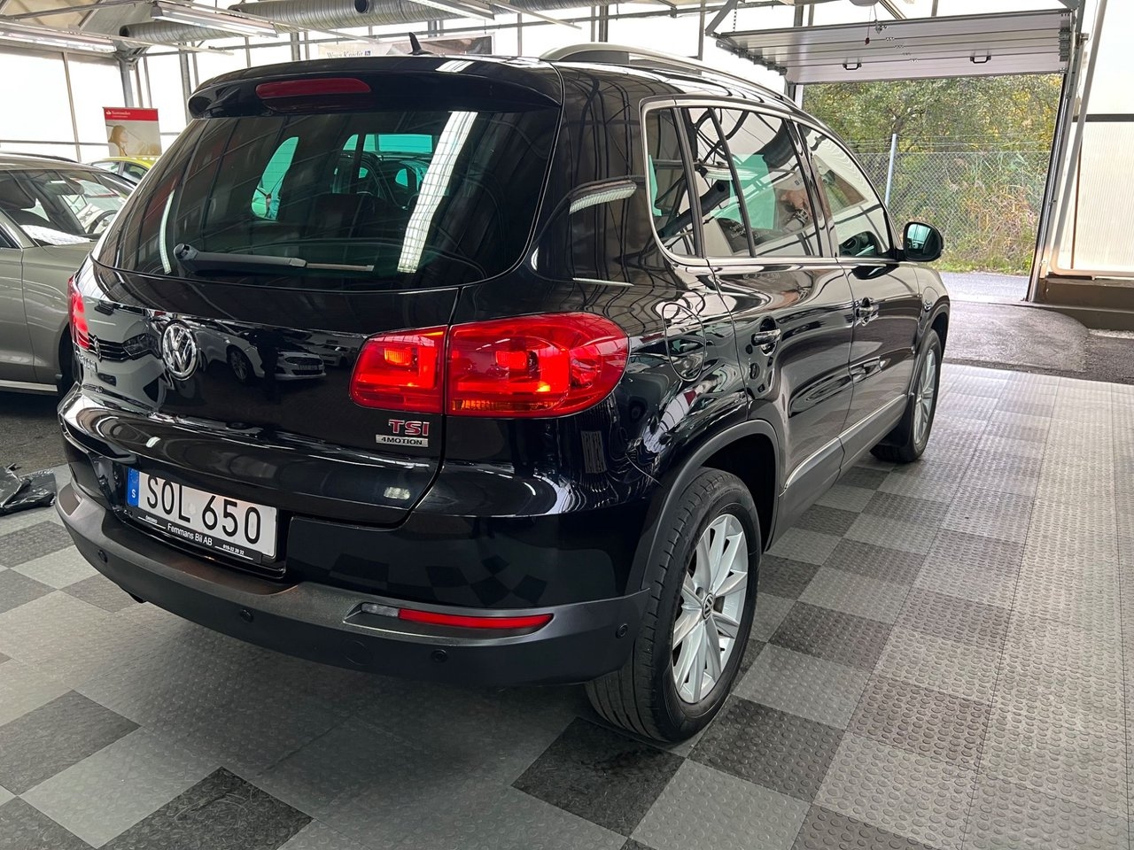 Volkswagen Tiguan 2015, bild 2/10