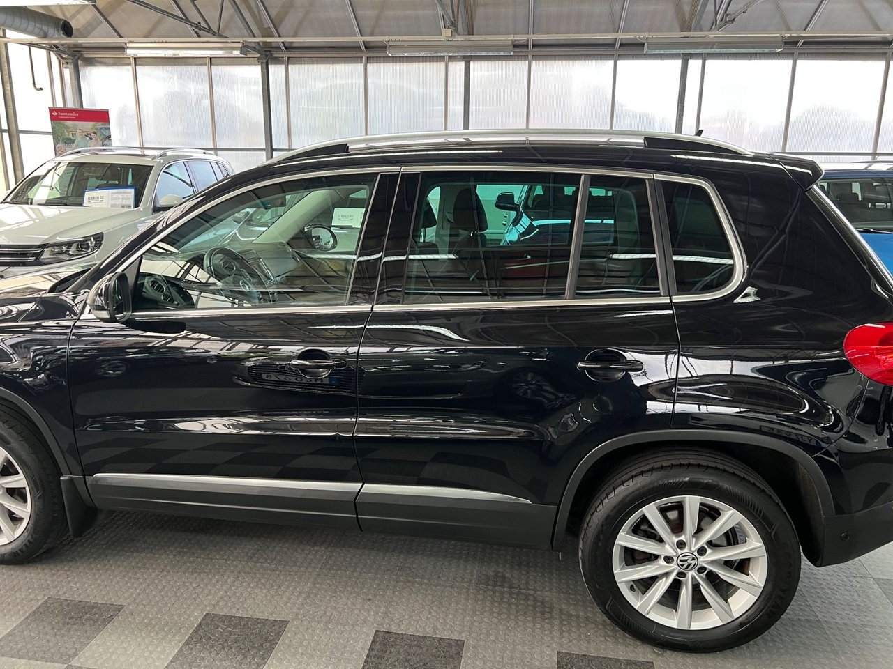 Volkswagen Tiguan 2015, bild 4/10