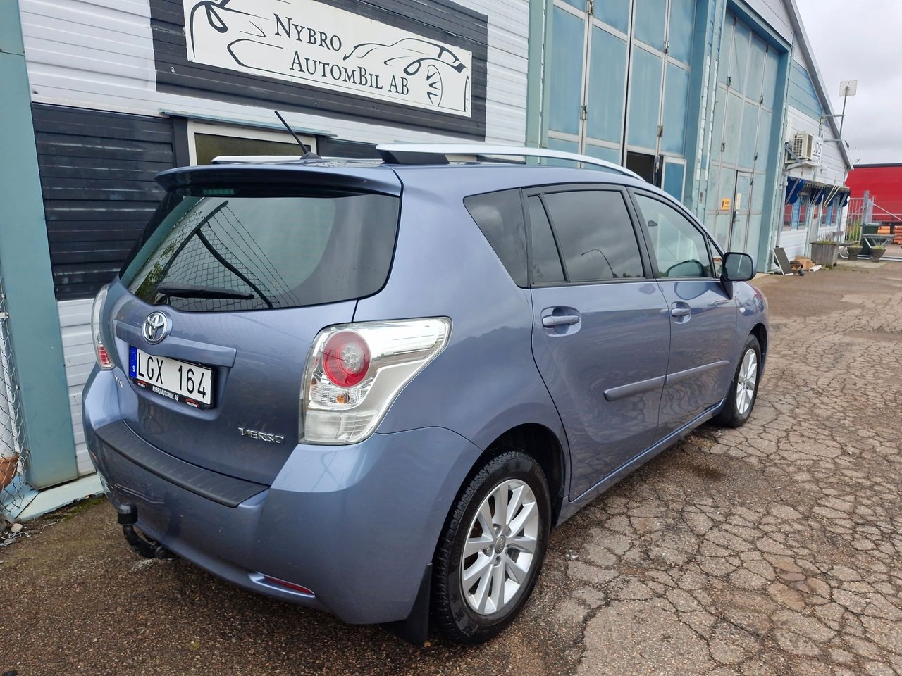 Toyota Verso 1.8 2011, bild 2/10