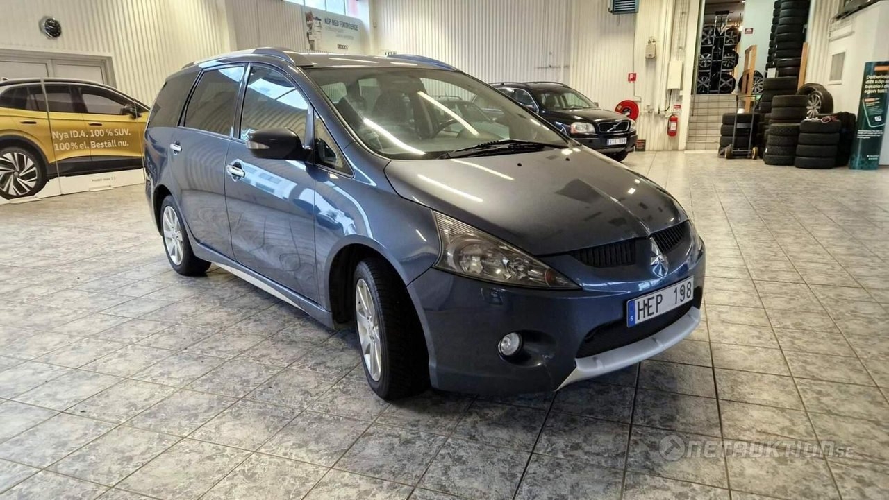 Mitsubishi Grandis 2.4 MIVEC Euro 4 2006, bild 2/10