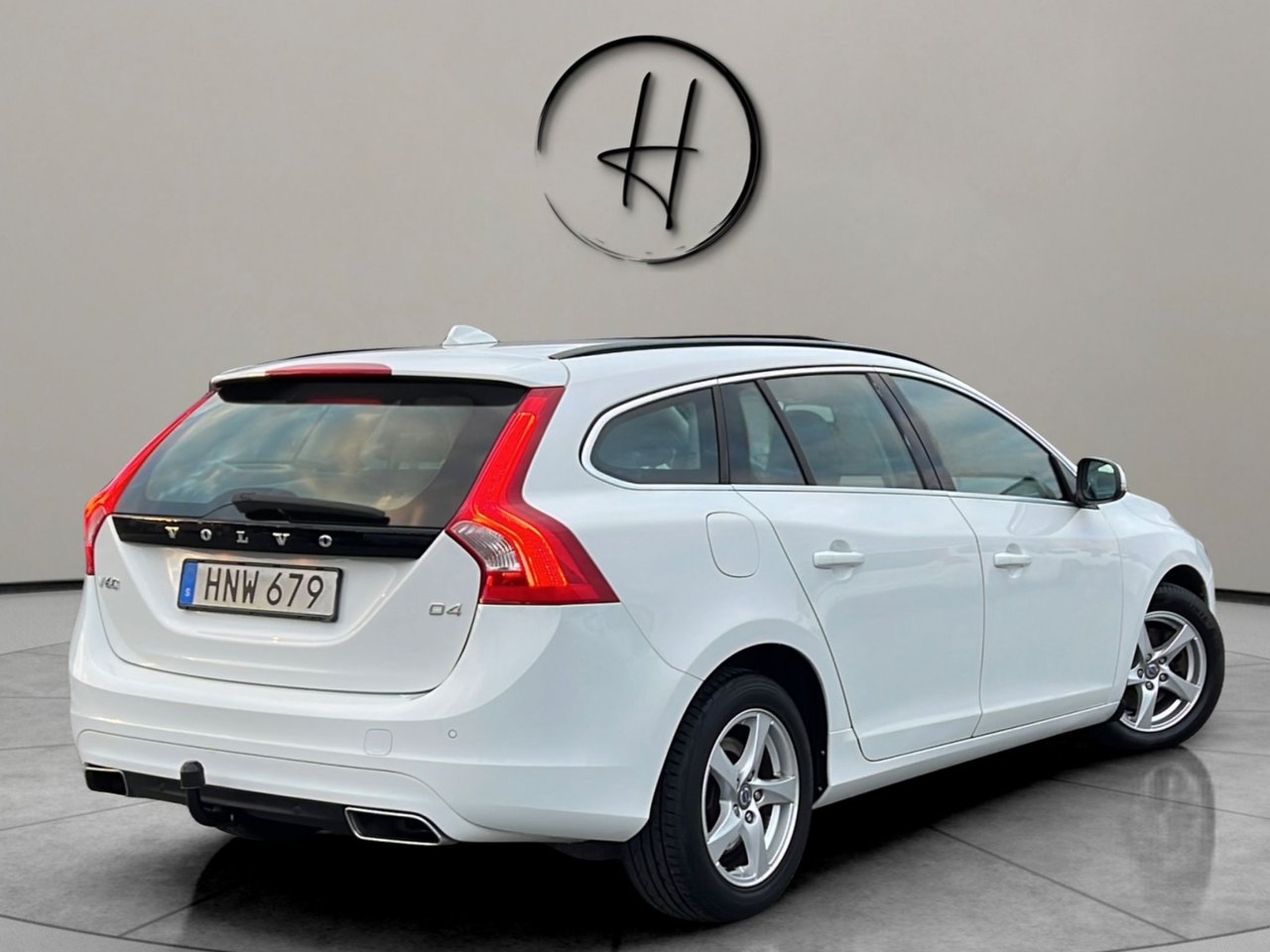 Volvo V60 D4 Momentum Dragkrok Taklucka 2015, bild 6/34
