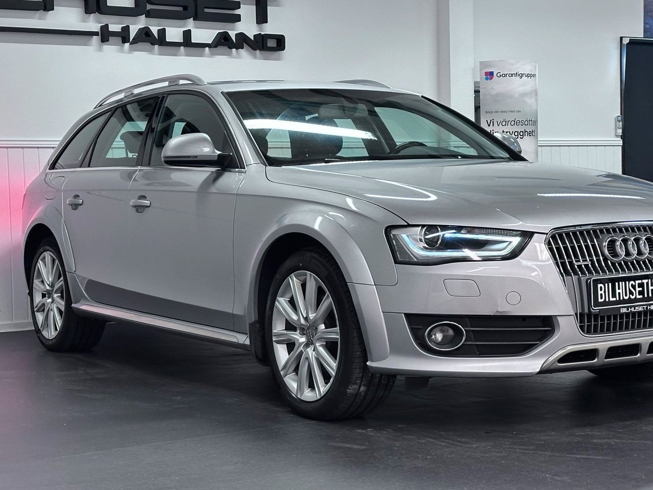 Audi A4 allroad 2016, photo 5/27