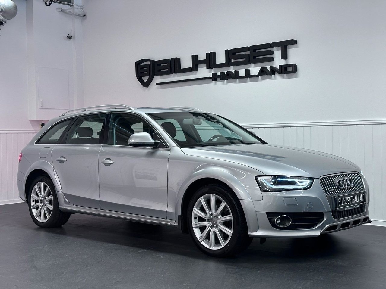 Audi A4 allroad 2016, photo 6/27