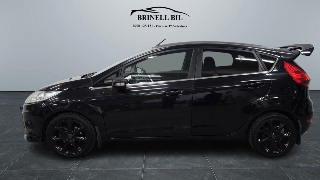 Ford Fiesta 5-dörrar 1.25 Manuell Euro 5 2013, photo 2/10