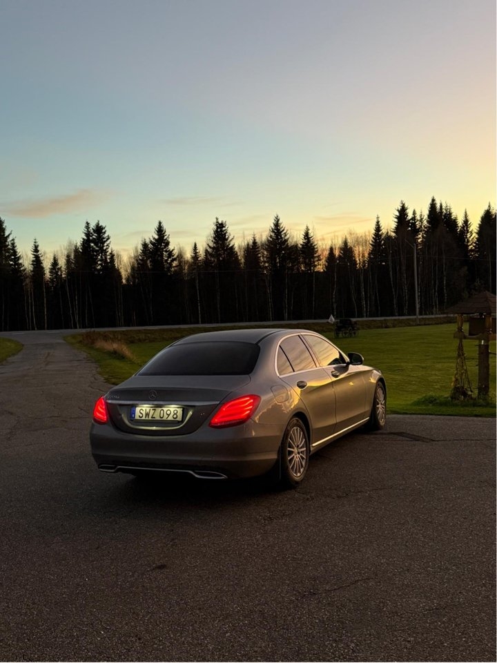 Mercedes-Benz C 2017, bild 6/10