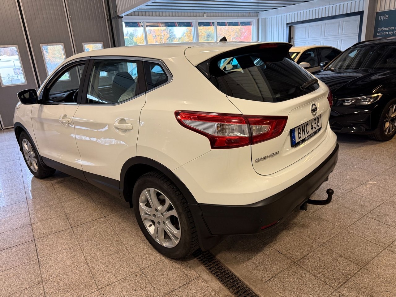 Nissan Qashqai 1.2 DIG-T 115hk Automat 2016, bild 3/10