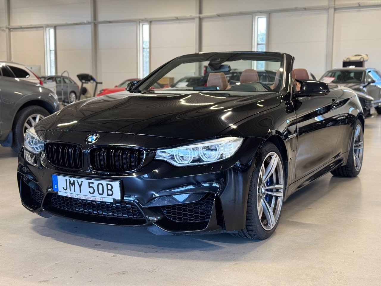 BMW M4 Convertible DCT AUT 2015, bild 3/25