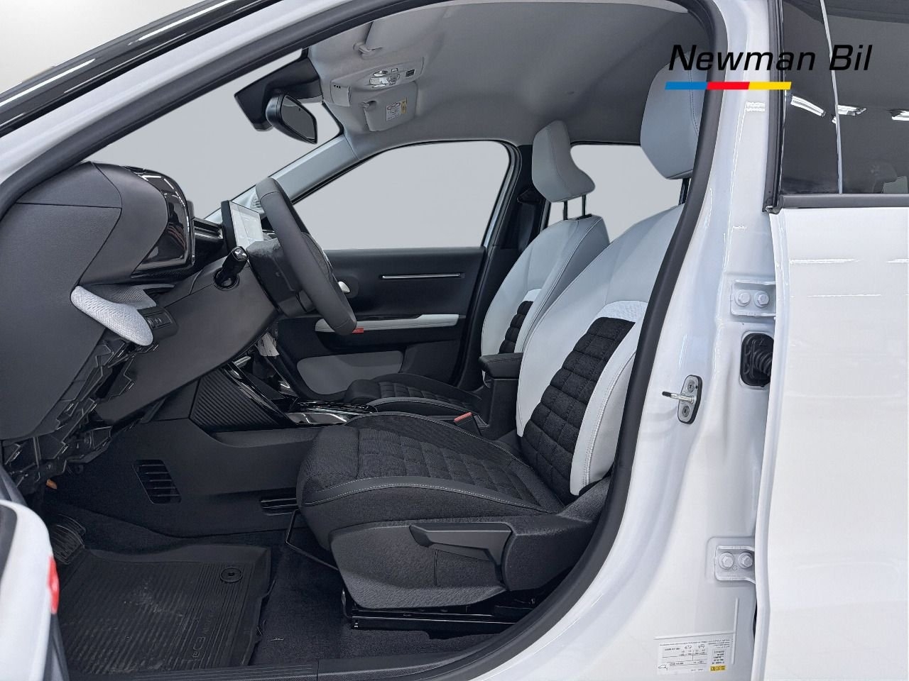 Citroen C3 Aircross Max Electric 2025, bild 7/10
