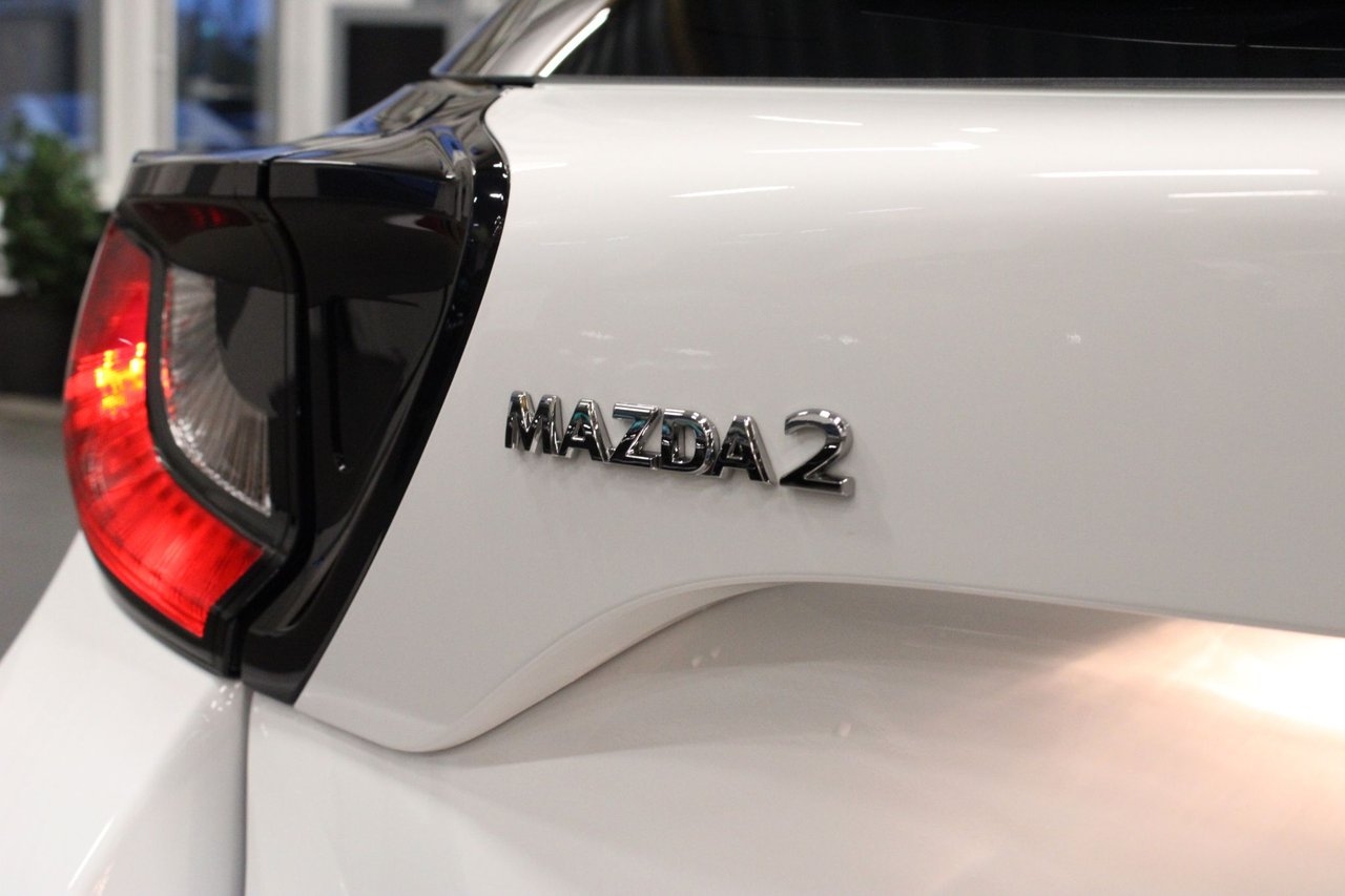 Mazda 2 Hybrid / Backkamera / Rattvärme 2025, bild 6/19
