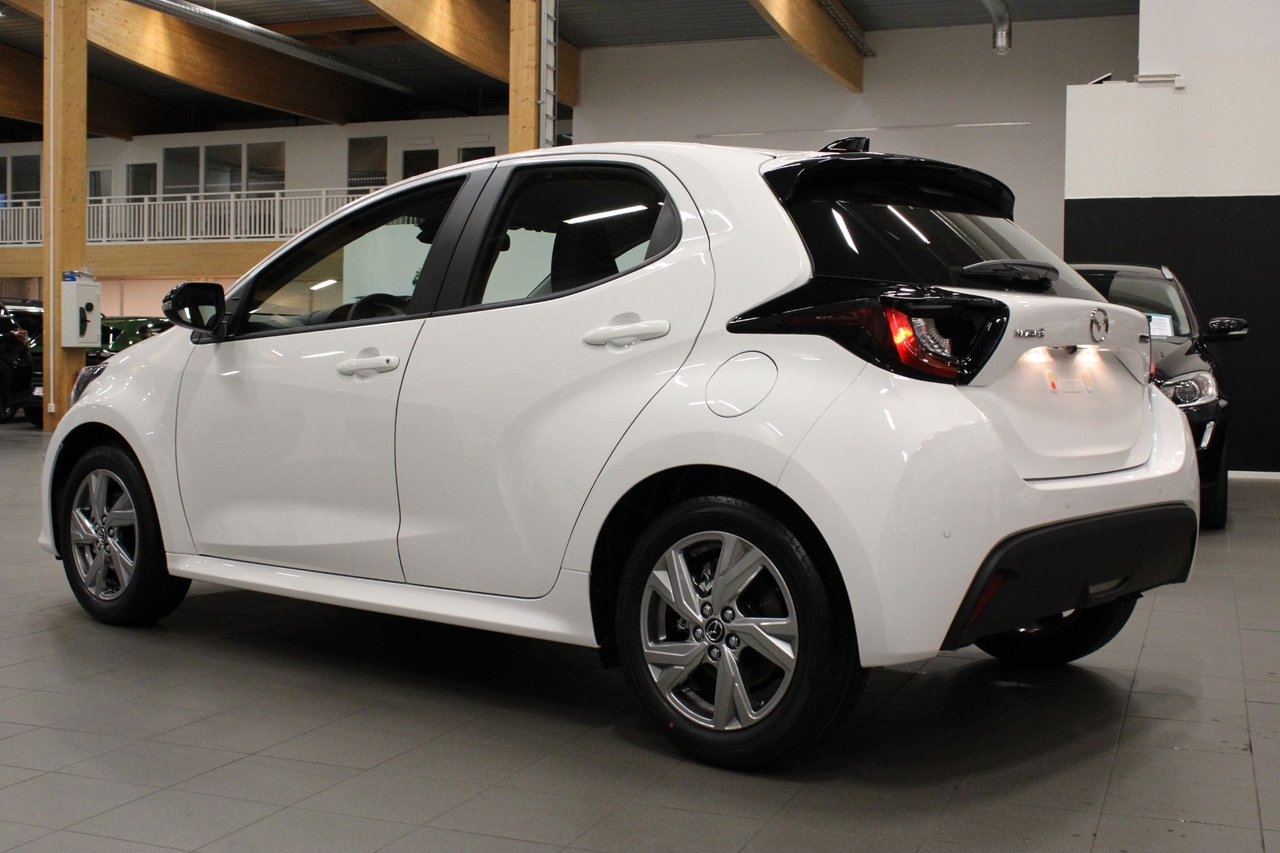 Mazda 2 Hybrid / Backkamera / Rattvärme 2025, bild 4/19