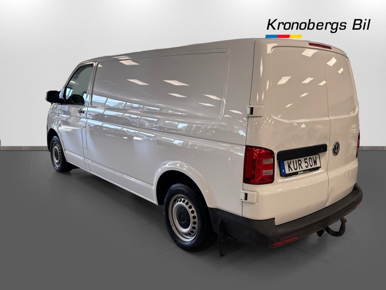 Volkswagen Transporter 2019, photo 6/10