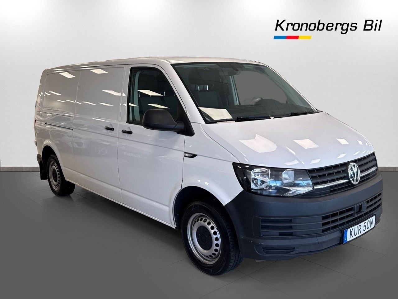 Volkswagen Transporter 2019, photo 3/10