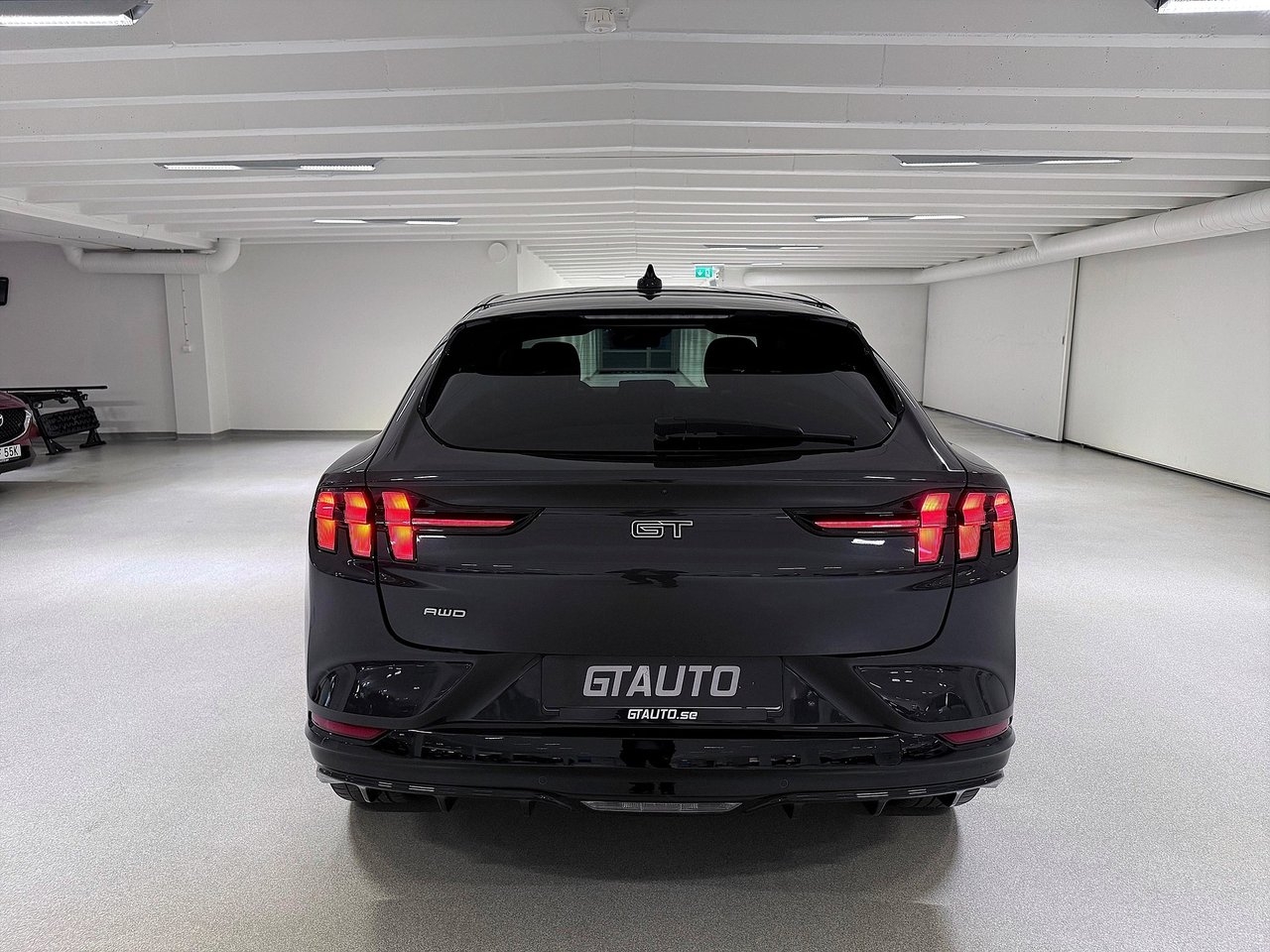 Ford Mustang Mach-E 2021, bild 6/27