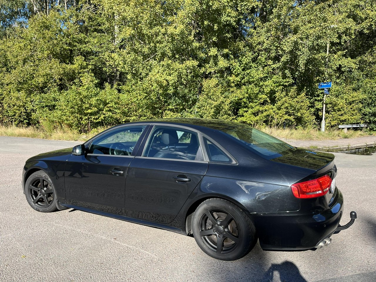Audi A4 Sedan 2.0 TDI DPF Euro 5 2011, kuva 6/10