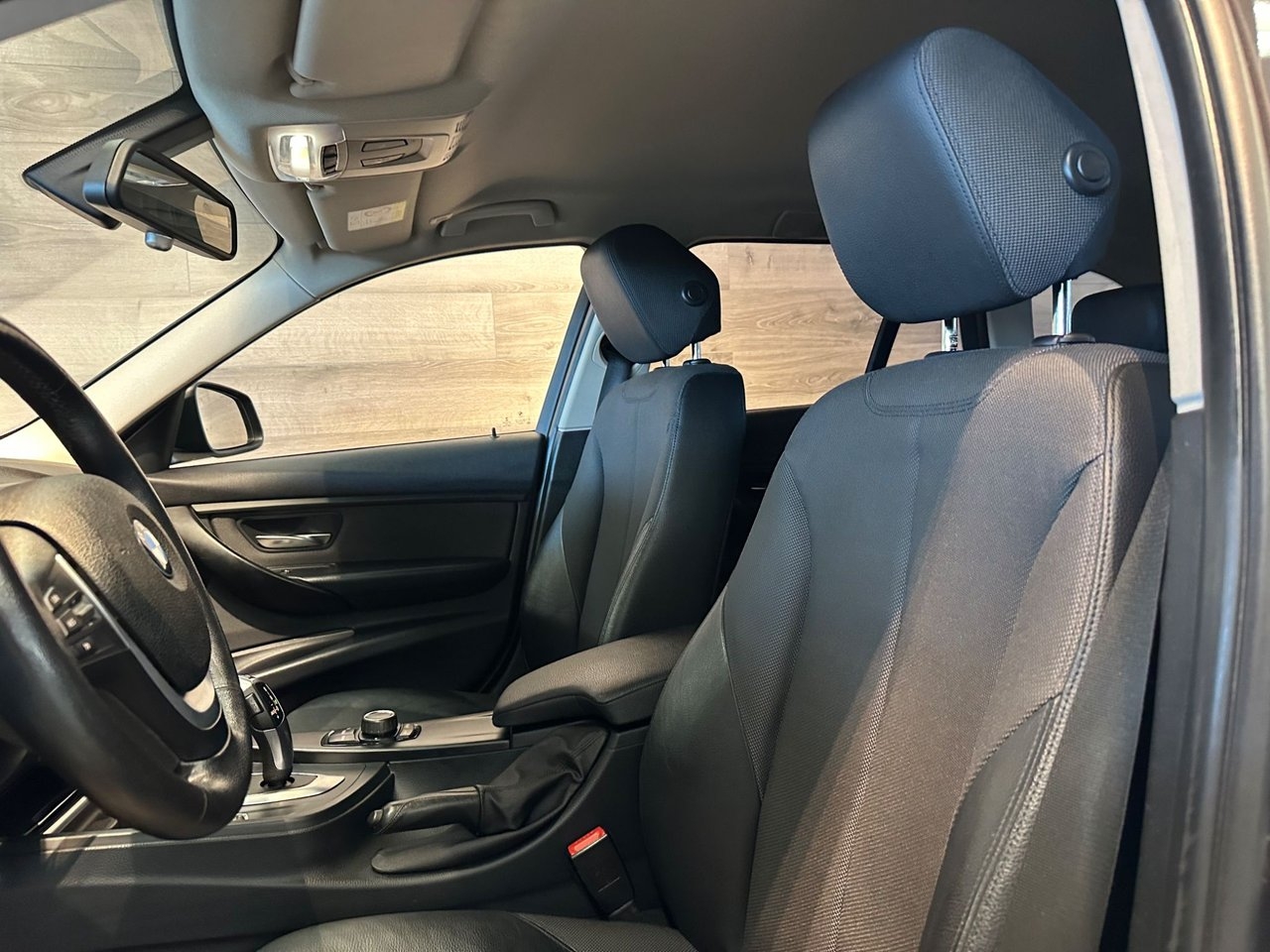 BMW 320 d xDrive Touring Automat 2015, bild 7/10