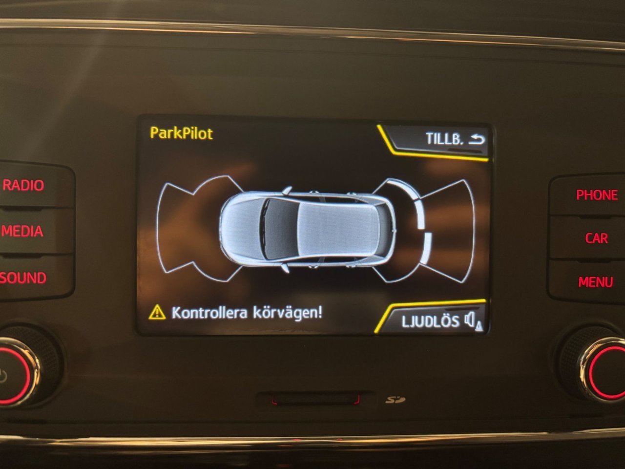 Seat Leon 1.2 TSI Style 5-d 110HK 2016, kuva 7/10