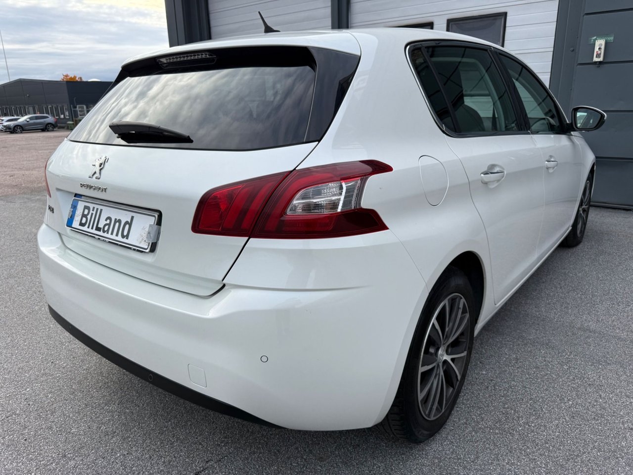 Peugeot 308 1.6 HDi 92 8v Allure Euro 5 2014, bild 6/10