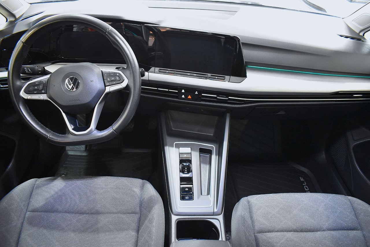 Volkswagen Golf VIII 1.5 eTSI Base 2022, bild 4/10