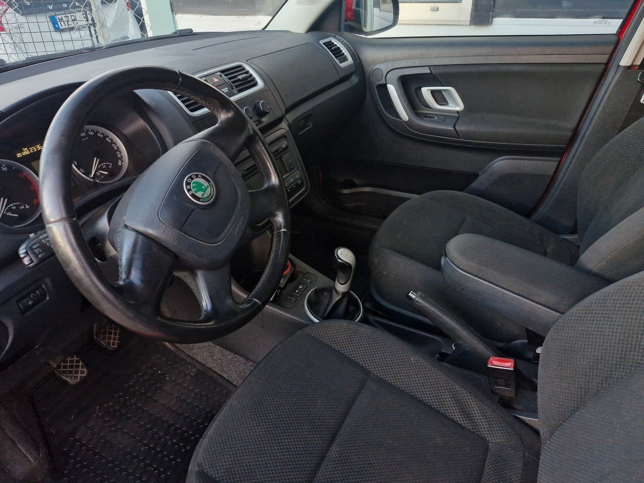 Skoda Fabia Kombi 2010, bild 5/10