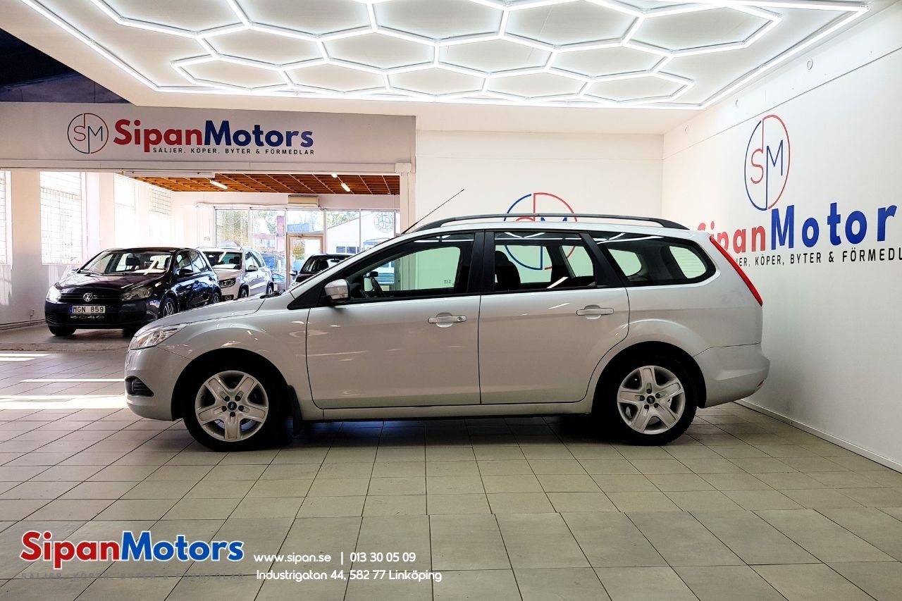 Ford Focus 2011, bild 6/20