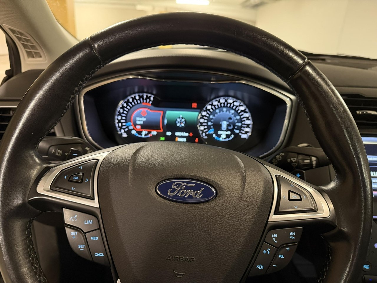 Ford Mondeo 2015, bild 6/10