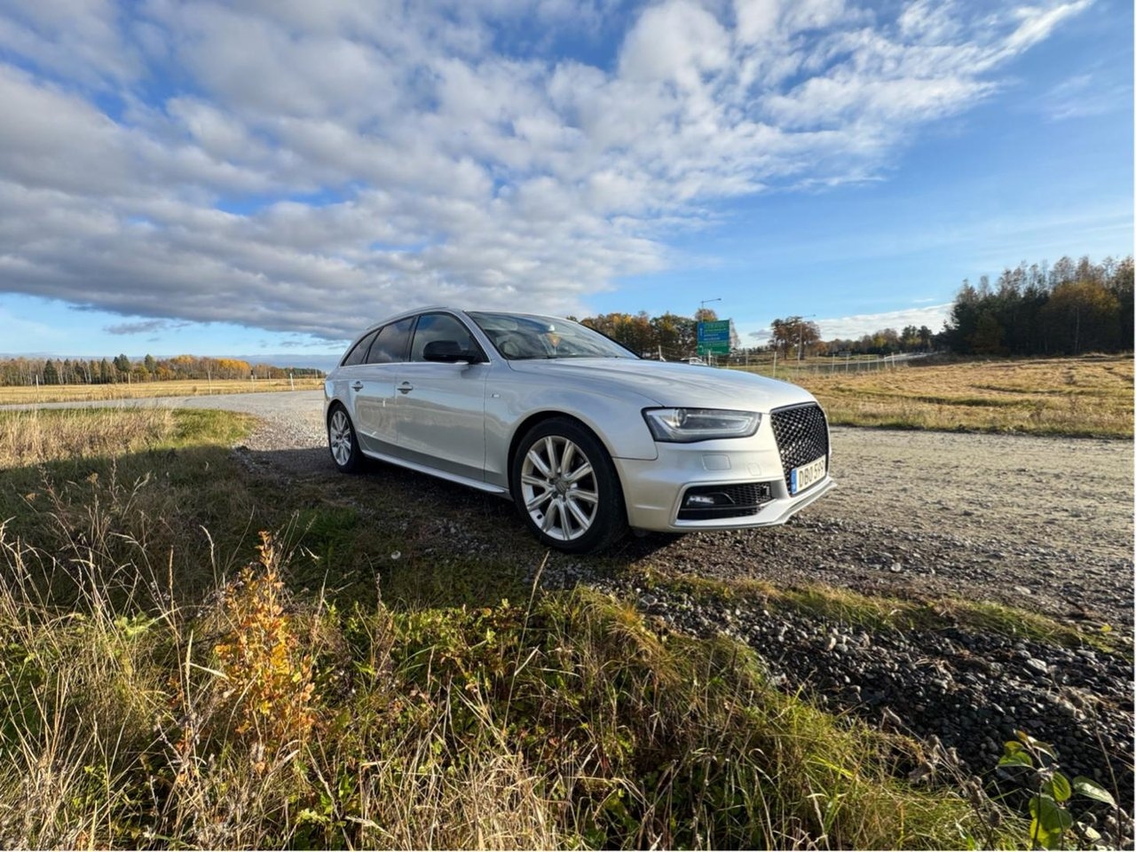 Audi A4 2.0 TDI 2014, bild 2/7