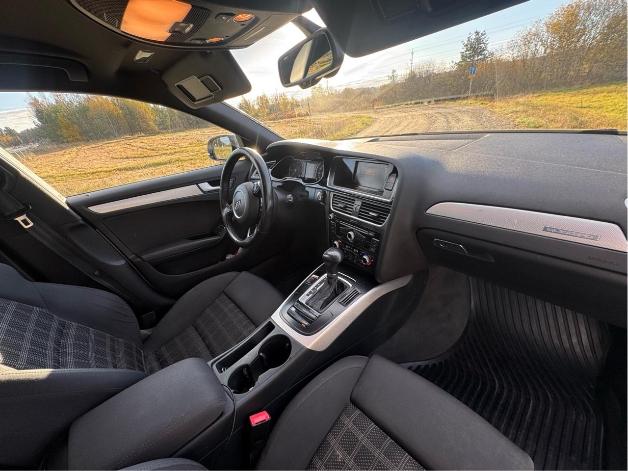 Audi A4 2.0 TDI 2014, bild 7/7