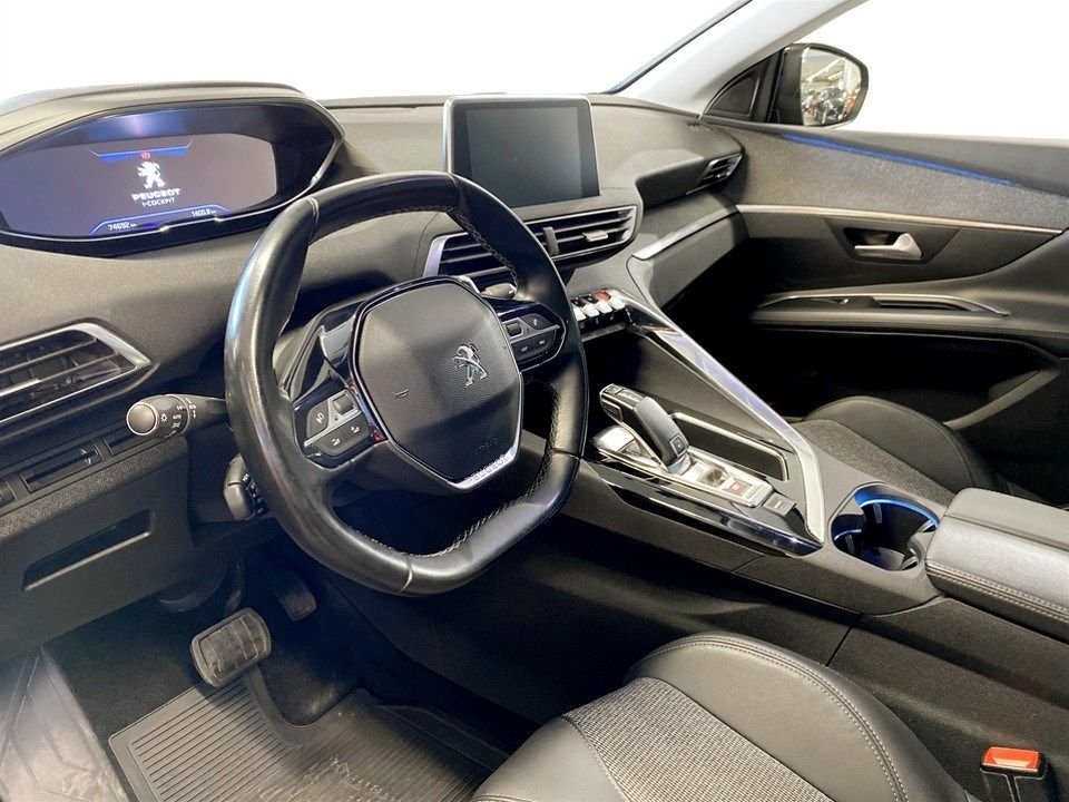 Peugeot 3008 Allure 1.5 BHDi 130hk Aut 2020, photo 4/15