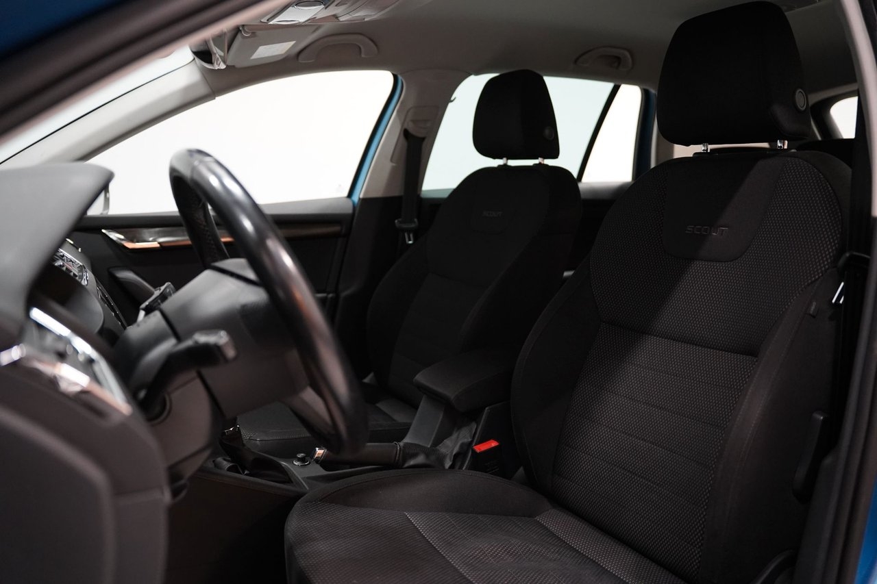 Skoda Octavia 2015, photo 6/10