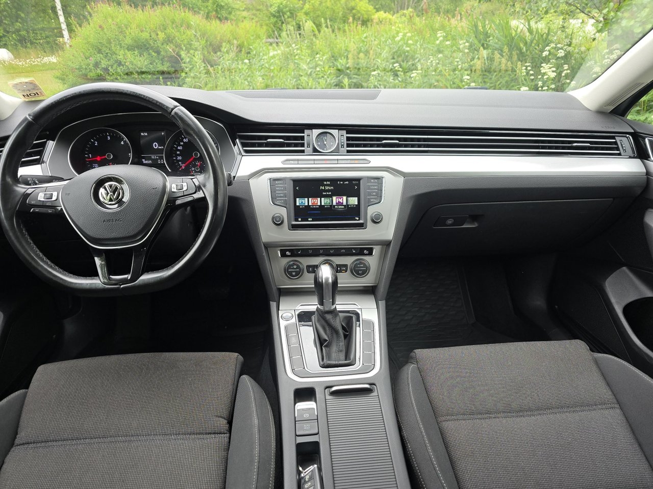 Volkswagen Passat 2017, bild 6/8