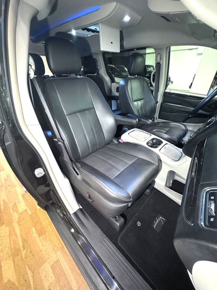 Lancia Voyager 2015, bild 7/10