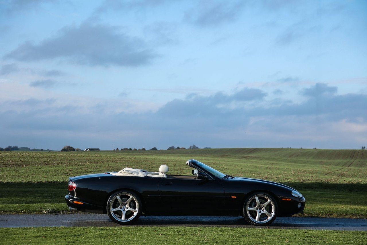 Jaguar XKR Cabriolet 2001, bild 6/10
