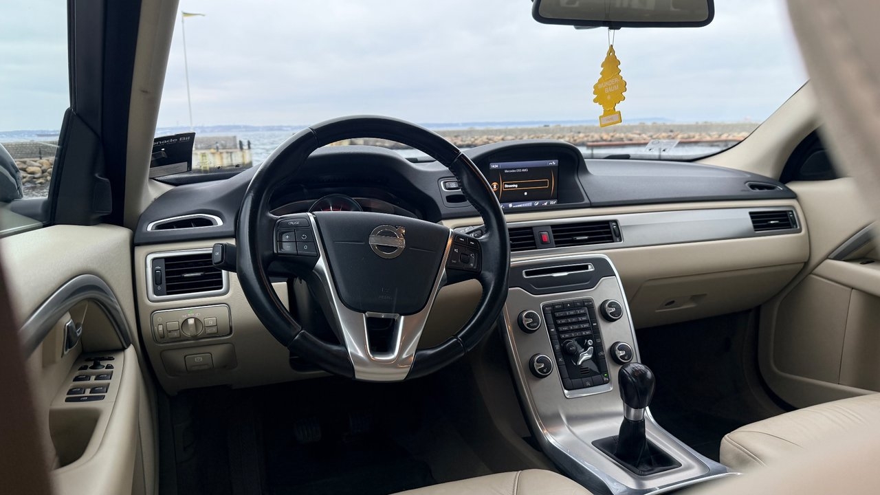 Volvo V70 D4 Momentum 2014, bild 7/10