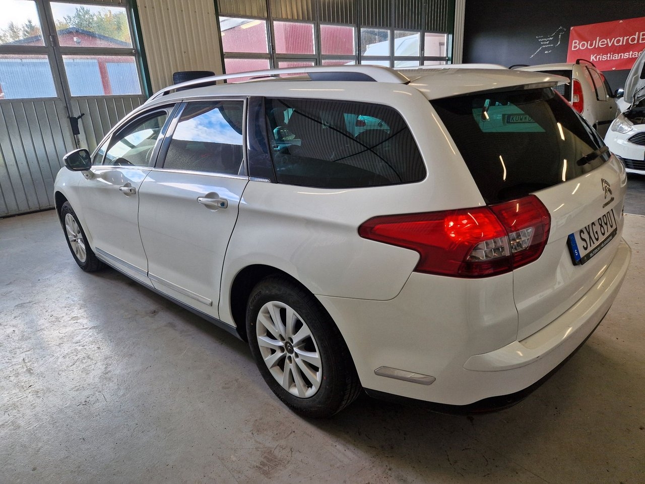 Citroen C5 2014, photo 3/14