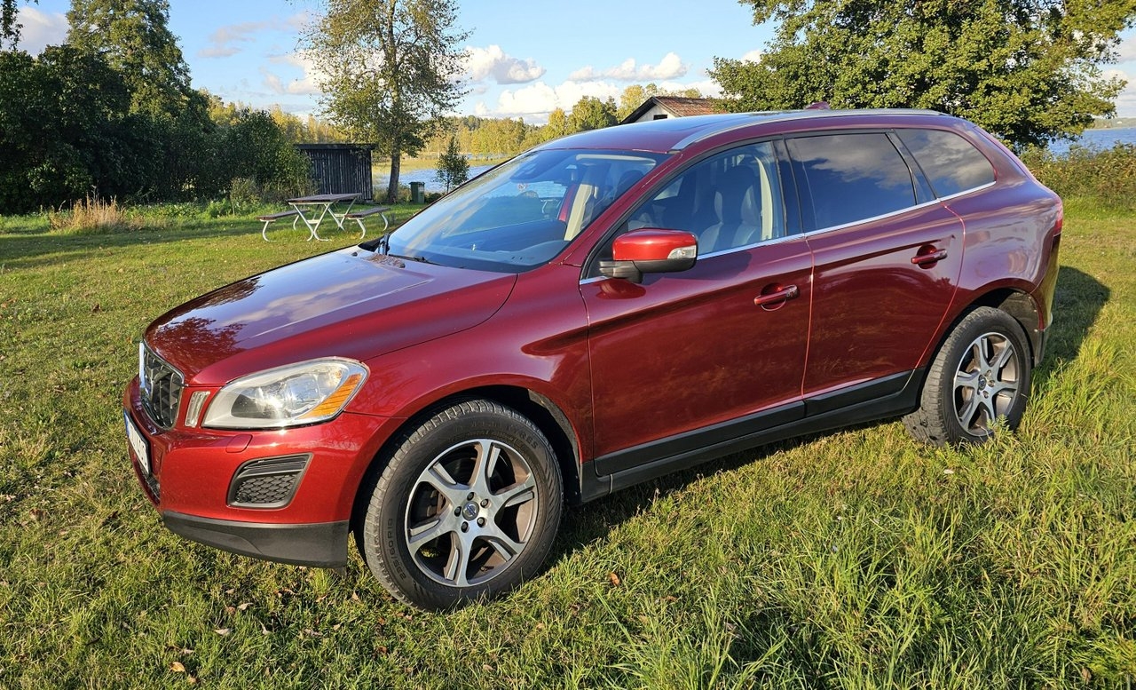 Volvo XC60 VOLVO , D5, AWD 2013, bild 2/10