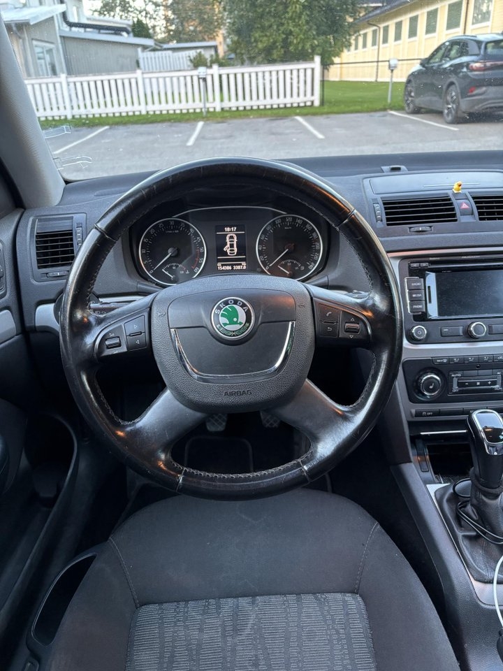 Skoda Octavia 2013, bild 5/5