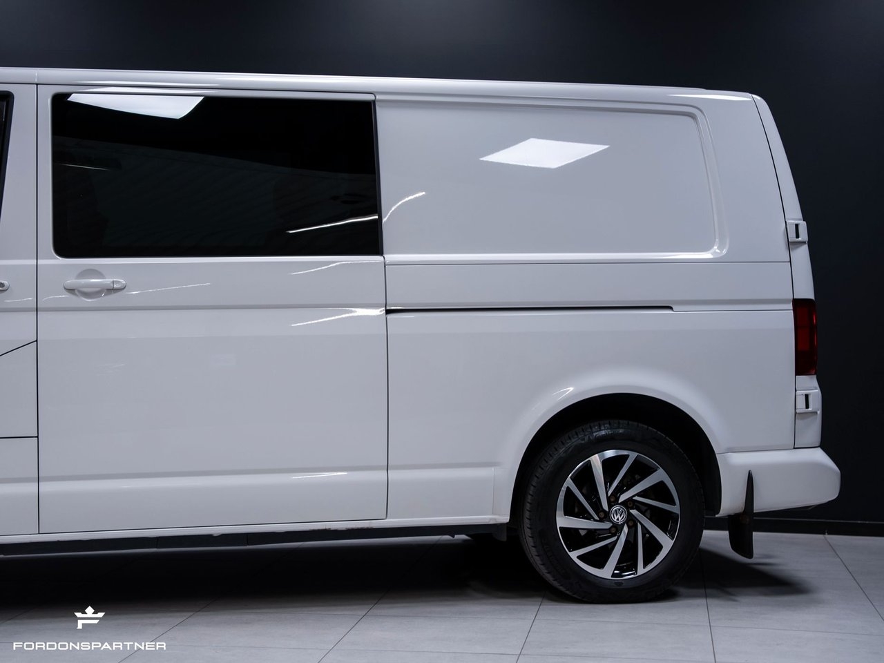 Volkswagen Transporter 2023, bild 4/10