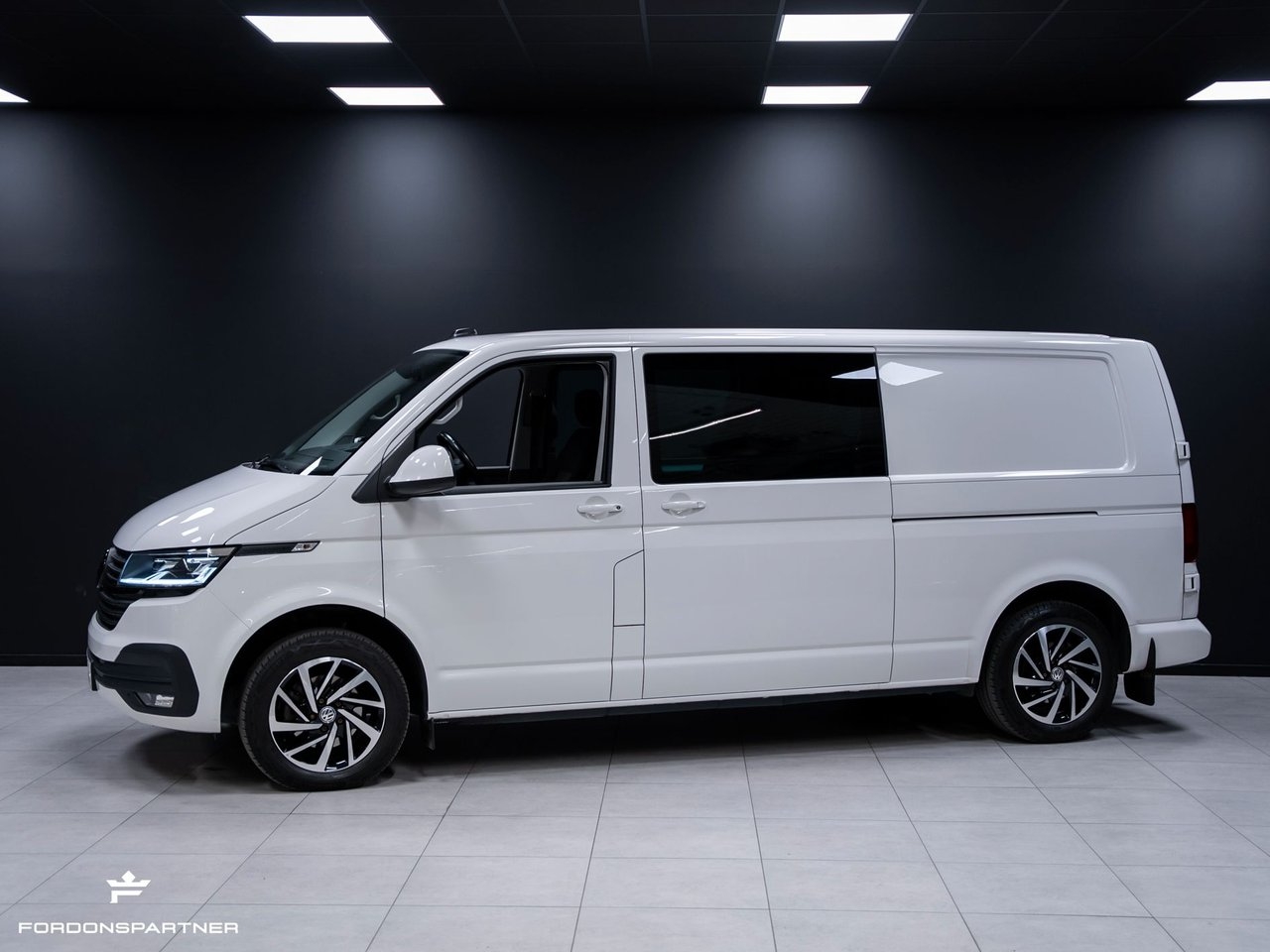 Volkswagen Transporter 2023, bild 3/10