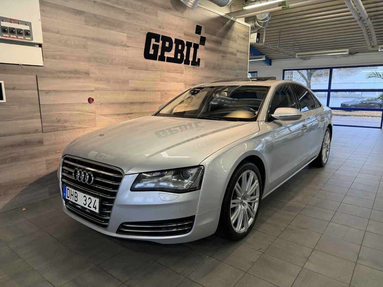 Audi A8