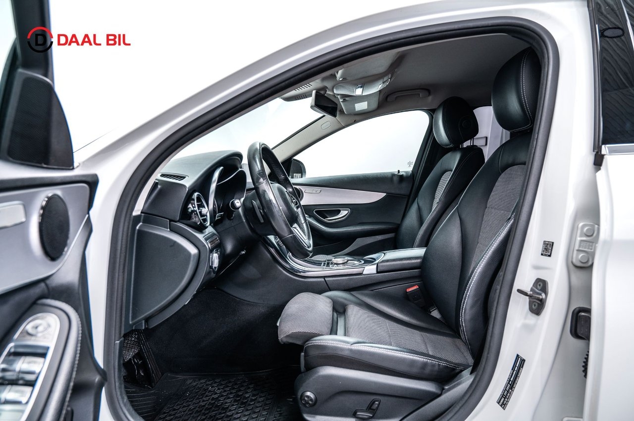 Mercedes-Benz C 2019, bild 7/10