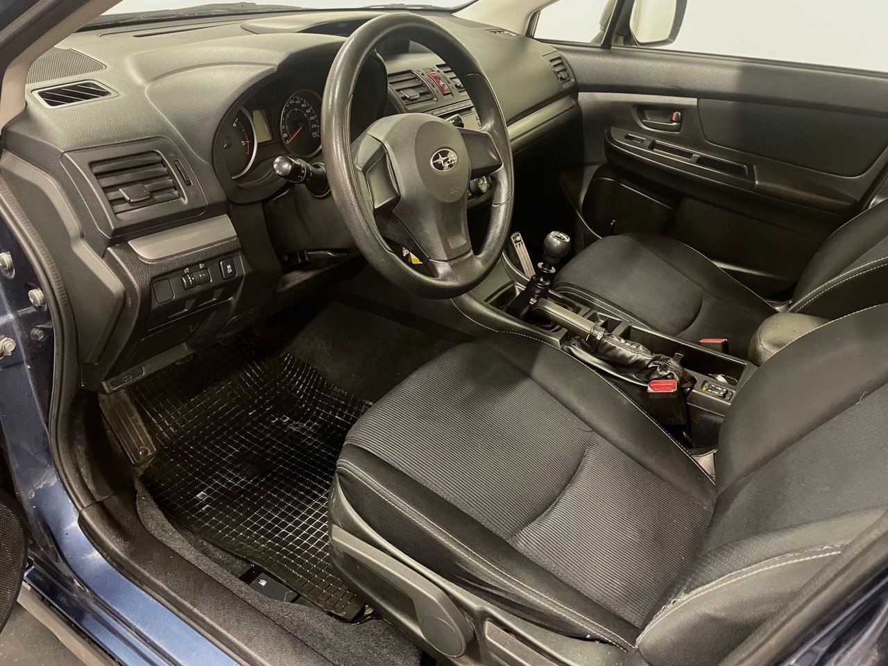 Subaru XV 2012, kuva 5/10
