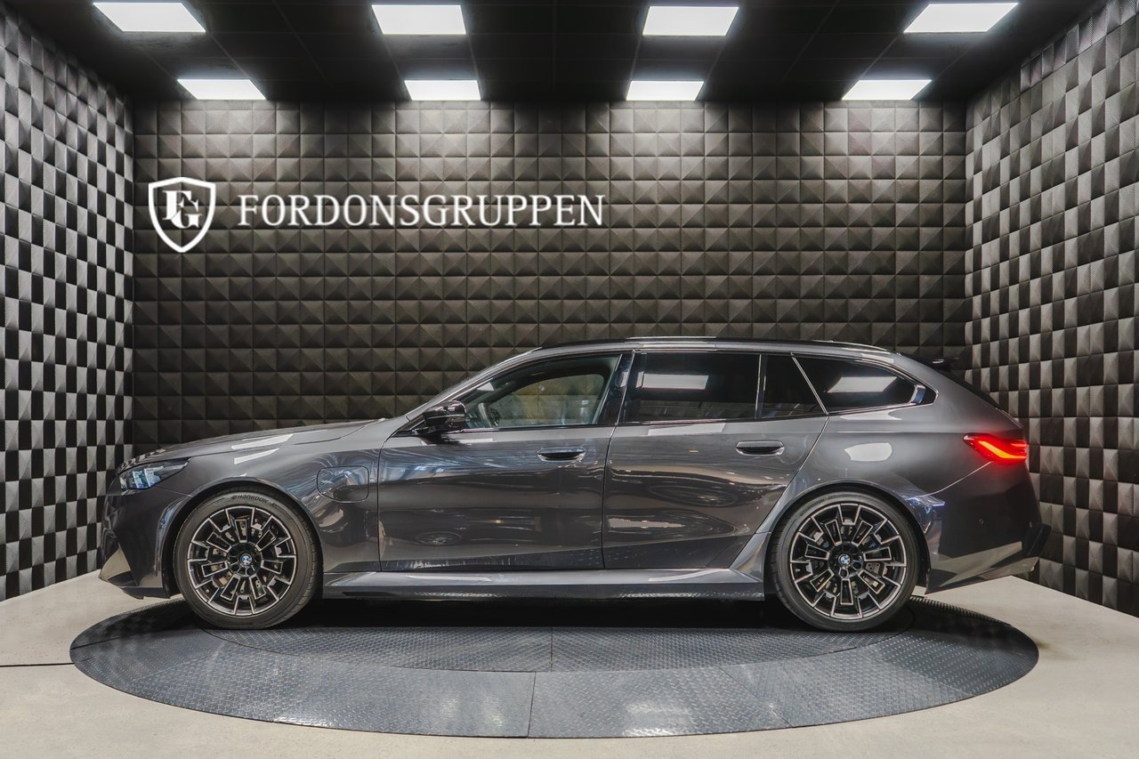 BMW M5 Touring / 727HK 2025, bild 2/27