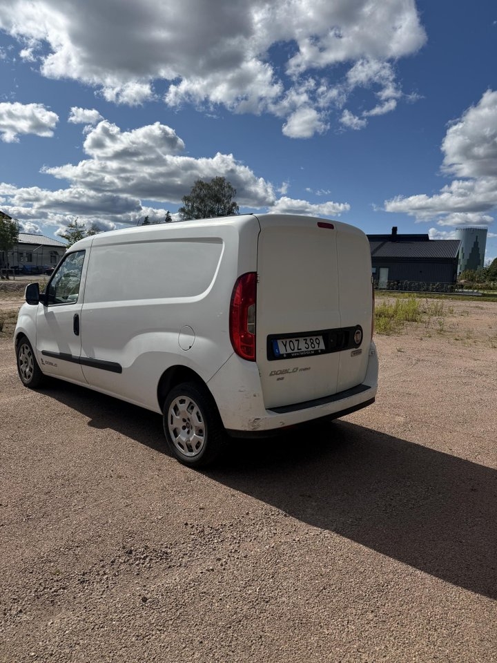 Fiat Doblo 2017, bild 4/6